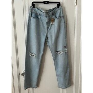 Levi’s Jeans Low Pro Straight Light Wash 100% Cotton Distressed Knee Size 32 New